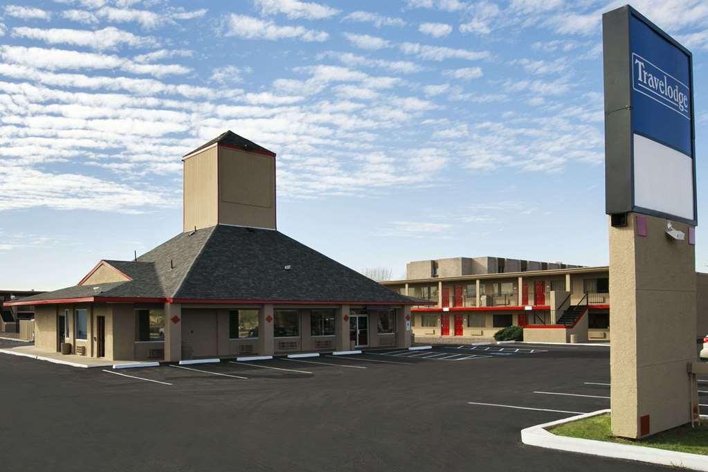Econo Lodge Phoenix North I-17 المظهر الخارجي الصورة